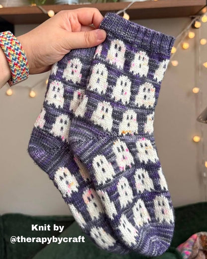 Cute Ghost Sock Kit