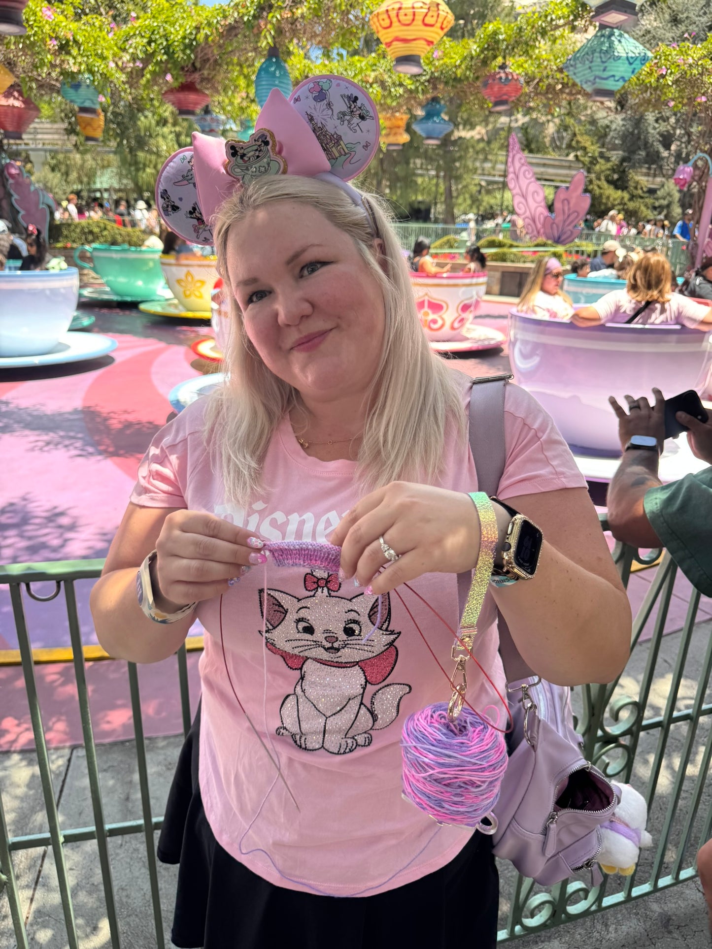 Teacup Mini Minder