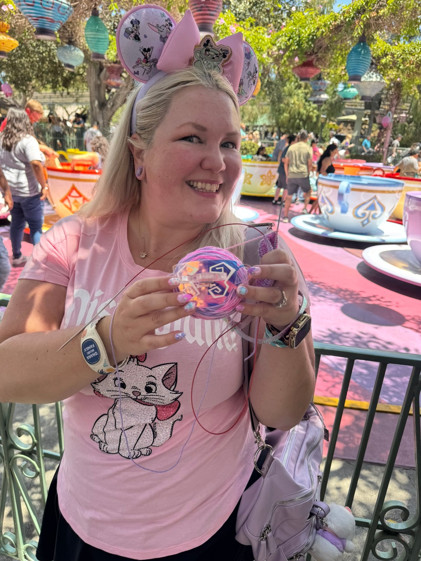Teacup Mini Minder
