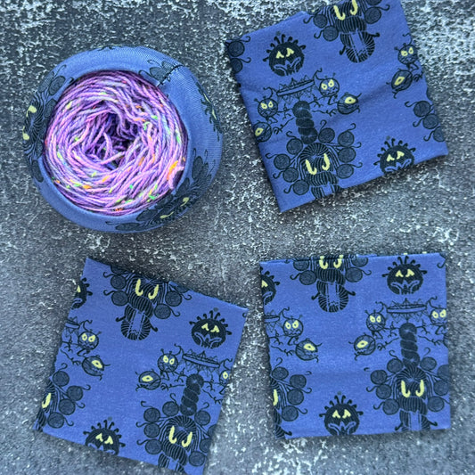 Cake Cozy (Spooky Skeins)